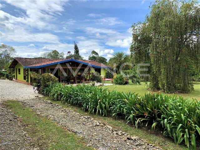 #VCC129 - Casa Finca Campestre para Venta en Rionegro - ANT - 2