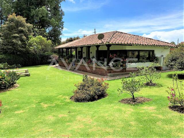 Venta en Alto de las Palmas-Sector Acuarela - Envigado